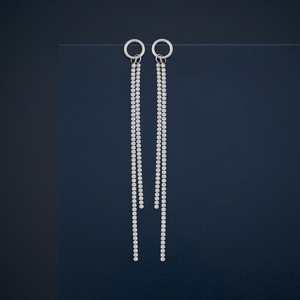 Boucles d'oreilles pendantes en argent 92,5 avec pompon et design géométrique ornées de zircon, perle et diamant pour mariage, fête ou cadeau - Product Image 2