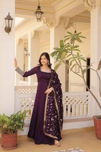 Traje Salwar Kameez de Viscosa Bordado, Sin Costuras, Estilo Étnico Pakistaní, con Mangas Largas y Dupatta, para Vestimenta Formal Sofisticada - Product Image 5