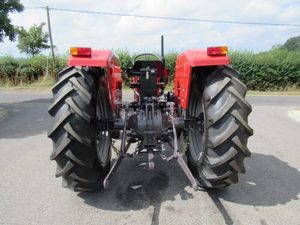 รถแทรกเตอร์178แมสซีย์เฟอร์กูสันมาตรฐานทองคำ