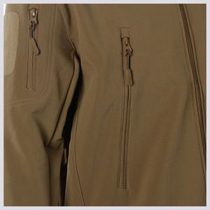 Vêtements de sport décontractés pour l'extérieur, manteaux softshell à manches longues pour hommes, prix de gros, vêtements de randonnée et de camping, vestes pour hommes - Product Image 5