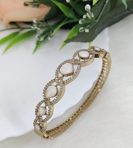 Polki สร้อยข้อมือสุดหรูเปิดใช้งานได้น้อยที่สุดสำหรับผู้หญิงที่สง่างามสวมใส่ได้ทุกวันกำไลข้อมือดีไซน์เนอร์คุณภาพดีน้ำหนักเบา - Product Image 4