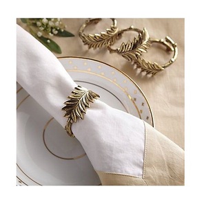 Porte-serviette en laiton de haute qualité fait à la main décoration de table de mariage anneaux de serviette en gros - Product Image 1