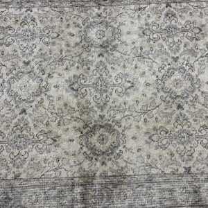 Alfombra Turca de 3.8x7 pies, Alfombra Vintage, Alfombra Marroquí Gris y Negra - Product Image 5