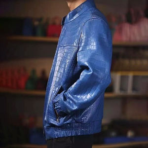 Veste bleue en cuir d'agneau véritable pour hommes Bomber Coat en cuir matelassé de haute qualité Vestes de marque brodées personnalisées - Product Image 3