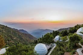 Des dômes géodésiques durables pour une vie créative et des activités athlétiques - Product Image 2