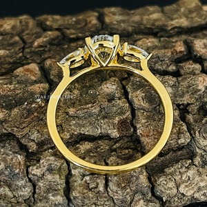 Bague de fiançailles en or massif 14K 1.25 ct ovale avec diamant Moissanite solitaire, bague en diamant solitaire Moissanite de taille ovale - Product Image 3