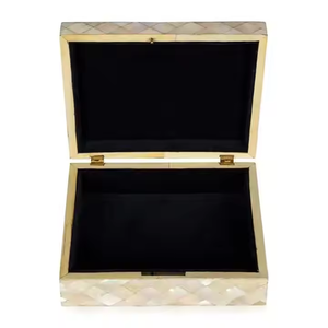 เครื่องประดับไข่มุกแม่คุณภาพระดับพรีเมี่ยมสีครีมรวมงานฝีมือช่างฝีมือแบรนด์เครื่องประดับแบบดั้งเดิมทาสีด้วยมือเป็นมิตรกับสิ่งแวดล้อม - Product Image 6