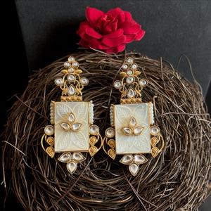 Pendientes tradicionales indios de lujo para mujer, joyería de moda chapada en oro elegante para bodas y otras ocasiones especiales - Product Image 2