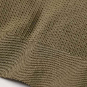 Soutien-gorge de sport respirant à maintien élevé pour femme, avec bretelles réglables et logo frontal – Prêt pour le yoga – Meilleures ventes à prix réduit pour adultes - Product Image 4