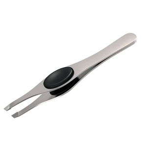 Pinzas para cejas de acero inoxidable inclinadas y puntiagudas para uso personal y de salón - Product Image 4