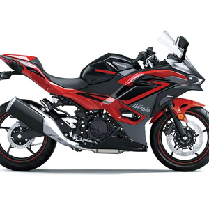 มอเตอร์ไซค์คาวาซากิ นินจา 500 ABS สีแดงเมทัลลิกแพชชั่นเรดเมทัลลิก รุ่นใหม่ล่าสุด ปี 2025 สีดำด้านสปาร์คแบล็ค - Product Image 1