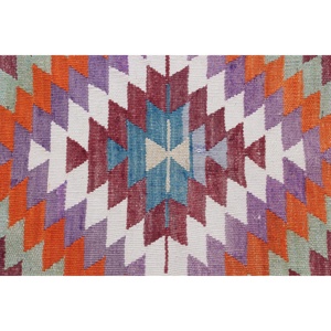 Alfombra Turca Vintage de 5.9x9.2 pies, Alfombra de Lana con Parches Rojos - Product Image 4