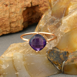 Achetez maintenant Bague solitaire en or rose véritable 14 carats avec améthyste de qualité AAA, taille coussin de 8 mm, coupe checker, bague délicate, bijoux de fiançailles et de mariage - Product Image 5