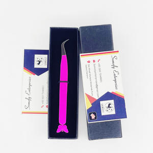 Pince à épiler en acier inoxydable incurvée Sami la mieux notée Isolation papillon à pointe de fibre pour des extensions de cils durables - Product Image 3