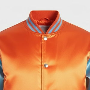 Chaqueta Universitaria de Satén con Logotipo Personalizado Unisex para Hombre, Chaqueta Bordada de Béisbol y Liga de Estilo Vintage Personalizada - Product Image 4