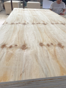Panneau de contreplaqué en pin CDX écologique de qualité industrielle supérieure, durable, de qualité structurelle pour la toiture, le <span class=keywords><strong>charpente</strong></span> murale et l'utilisation en sous-plancher - Product Image 5