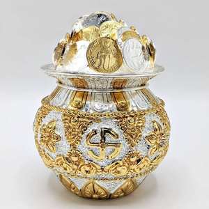 Pièce de monnaie Kalash en résine plaquée or, design traditionnel antique, décoration de mariage et cadeau, statue Kalash plaquée or et argent - Product Image 1