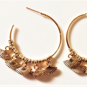 ต่างหูกลีบดอกไม้ลายลูกไม้ทำด้วยมือทำจากเรซินสีฟ้า2024ตุ้มหูแฟชั่นแบบห้อยทรงเรขาคณิตยาวแบบโบฮีเมียนสำหรับผู้หญิงเครื่องประดับห่วงทันสมัย - Product Image 1