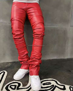 Pantalon de survêtement personnalisé avec logo, coupe slim empilée, en similicuir PU, style motard streetwear, pantalon évasé en similicuir pour homme - Product Image 5