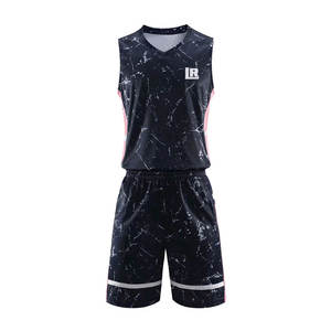 Respirant de haute qualité fabriqué au Pakistan hommes vêtements de sport uniforme de basket-ball personnalisé uniforme de basket-ball uni à bas prix - Product Image 1