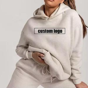 Sudadera con capucha de mujer moderna a un precio razonable, ropa de calle con logotipo personalizado, patrón de personaje superior para Otoño Invierno, fabricado en Pakistán - Product Image 1