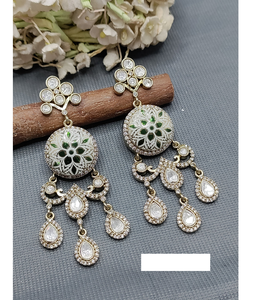 Precioso diseñador ligero Mehandi pendiente para niñas boda tradicional étnico uso diario joyería de la India - Product Image 2