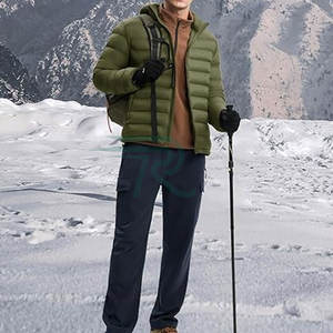 Veste de ski matelassée à capuche pour homme, coupe-vent, imperméable et respirante, 100 % polyester, service OEM, collection 2025 Razorts - Product Image 6