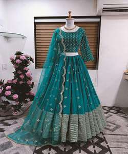 Travail de broderie lourde avec des vêtements de fête Lehenga Choli prix de gros le plus bas vêtements ethniques ApparelGarment - Product Image 1