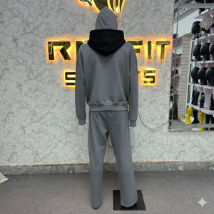 Wholesale Price Custom Label Top Fashion Customer Low Price Zipper Tracksuit For Men Unique Style New Design Mens Tracksuits - Product Image 2