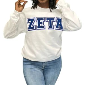 Zeta blanca vintage con letras de chenilla y algodón suave para miembros de la Hermandad Ropa griega unisex con estilo - Product Image 5