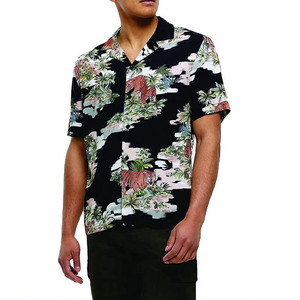 Ropa de hombre OEM 2025 camisas casuales de manga corta de algodón Hawaiano al por mayor camisas de hombre de playa impresas con cuello vuelto - Product Image 1
