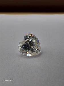 Impresionante alternativa de diamante brillante de moissanita en forma de corazón de 7,5mm para anillos de compromiso, pendientes, collares y colgantes - Product Image 5