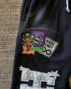 กางเกงวอร์มผู้ชายสไตล์อเมริกัน Y2K กอธิค ฮิปฮอป ปักตัวอักษร ดีไซน์สองชั้นแบบเรโทร ทรงหลวม ซักแล้ว ยืดหยุ่นที่เอว ผ้าฝ้าย 100% - Product Image 3