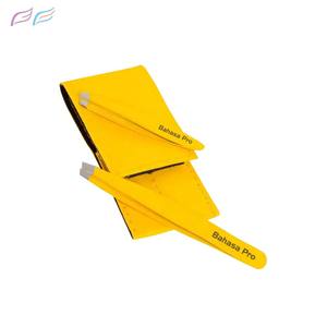 Juego de pinzas para cejas con punta inclinada y tijeras de extensión de pestañas para el cuidado personal y la depilación encarnada con logotipo personalizado al por mayor - Product Image 1