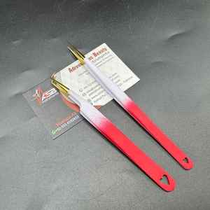 Pince à cils de Noël personnalisée rouge blanc en acier inoxydable forte adhérence durable Logo privé sans fibre pointe cils droits - Product Image 3
