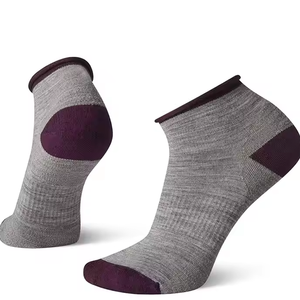 Calcetines de entrenamiento multiusos ideales para correr senderismo y entrenamiento físico Calcetines - Product Image 1