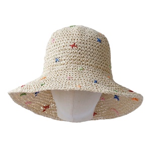 2024 nuevo sombrero de cubo de moda sombrero de ganchillo plegable Multicolor para el sol para viajes de playa y vacaciones sombrero de paja hecho a mano - Product Image 4