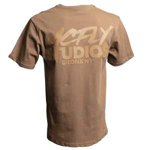 Camiseta Gráfica Marrón para Hombre y Mujer, Diseño Minimalista con Logotipo de Corona, Camiseta de Algodón Marrón de Primera Calidad, Estilo Urbano - Product Image 2