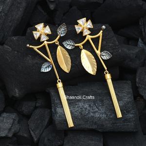 ต่างหูขัดเงาสองโทนดีไซน์เนอร์สวยงามเครื่องประดับสำหรับผู้หญิงและผู้หญิงสำหรับงานแต่งงาน - Product Image 1