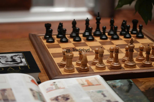 Tablero de Ajedrez de madera de alta calidad Premium Tradebyd, juego clásico hecho a mano de lujo, diseño duradero y ecológico para amantes del ajedrez - Product Image 5