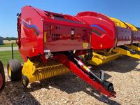 Presse à balles rondes New Hollands Roll-Belt 450 Utility Plus de qualité supérieure à vendre