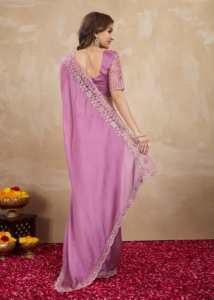 Trendmalls Sari de seda para mujer con bordado de borde elaborado, sin coser, estilo casual, con blusa de diseñador, ajuste regular, con detección de agujas - Product Image 3