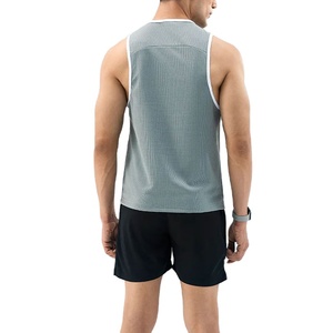 Camiseta sin mangas para hombre al por mayor, ropa de verano, camiseta sin mangas personalizada, precio bajo, diseño recortado, tela de algodón acanalada tejida - Product Image 5