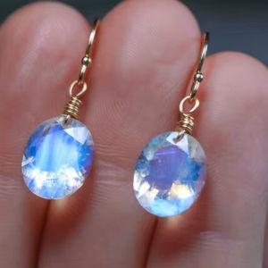 Pendientes Colgantes de Piedra Lunar con Aspecto Elegante, Plata de Ley Chapada en Oro, Engaste de Bisel, Regalo de Aniversario de Bodas, Joyería - Product Image 1