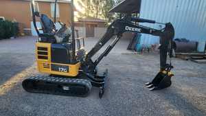 John Deere เครื่องขุดขนาดเล็ก17G สำหรับขายสภาพการทำงานส่วนประกอบหลักกระปุกเกียร์และเครื่องยนต์ - Product Image 4