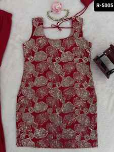 Traje de Sharara de material de seda a fuego lento de desgaste étnico indio con trabajo de secuencia de hilo y juego de Dupatta de borde de encaje para ropa de boda - Product Image 6