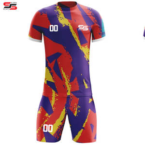 Venta al por mayor de fábrica Equipo de sublimación personalizado Ropa deportiva Jersey Uniformes de fútbol - Product Image 5