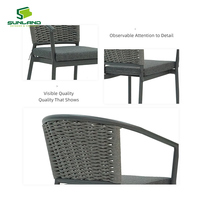 Ensemble de salle à manger d'extérieur minimaliste en corde tressée ambre, chaises à accoudoirs en aluminium avec table non en bois pour jardin, patio, bistrot, hôtel