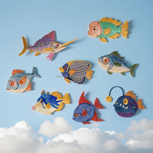 Parche Termoadhesivo Bordado con Lindos Peces del Océano para Ropa y Accesorios - Product Image 1