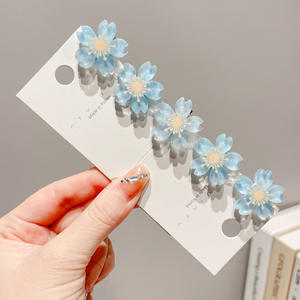 Mini pinces à cheveux à fleurs de trèfle avec de jolies barrettes de cheveux en strass, épingles à cheveux pratiques faciles <span class=keywords><strong>pour</strong></span> les coiffures de tresses - Product Image 6